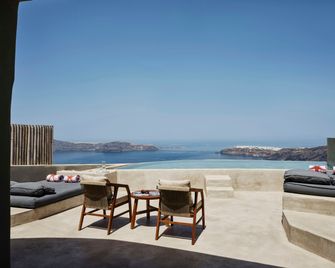 Andronis Concept Wellness Resort - Thera - Soverom