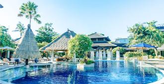 Rama Beach Resort and Villas - Kuta - Piscina