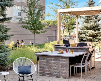 Homewood Suites by Hilton Toronto-Markham - Markham - Patio