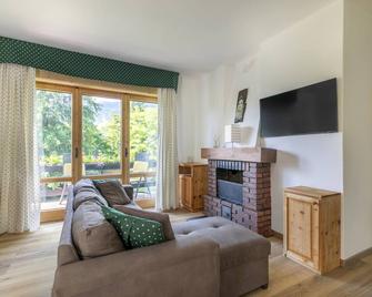 Garden Apartment Relax - Vattaro - Huiskamer