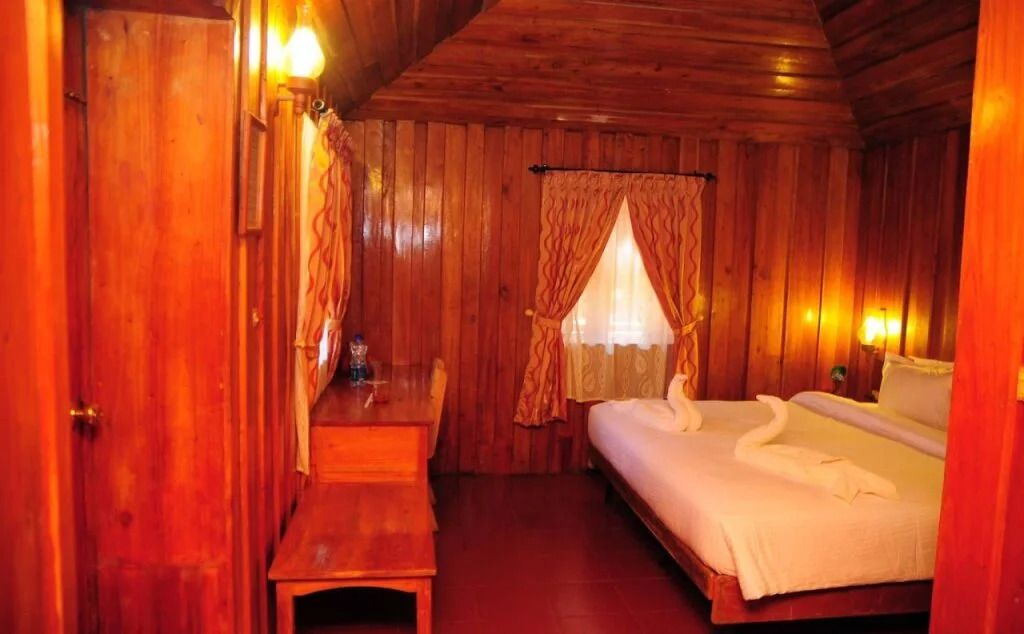 ساج فاغامون هايد أوت