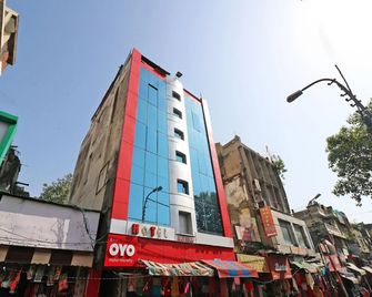 OYO 11637 Hotel Novelty - Jammu - Building