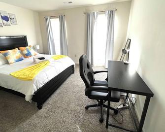Free Parking Minutes From Center City - Blackwood - Bedroom