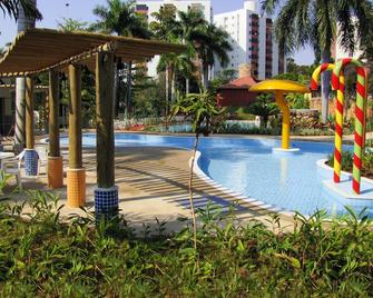 Acqua Bella Thermas Hotel - Caldas Novas - Bể bơi