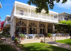 Avra Beach Hotel - Levkas - Edifício