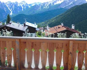 Hotel La Caminatha - Zoldo Alto - Patio