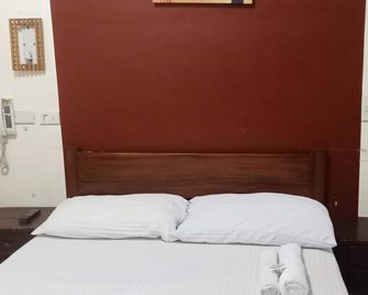 Moonlight Lodge - Puerto Princesa - Bedroom