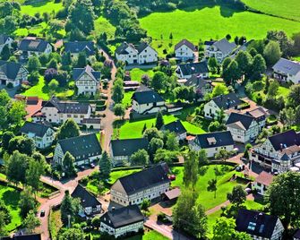 Landhotel Repetal - Attendorn - Outdoor view