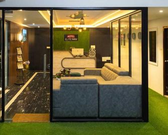 beestay Hotels Elite Park - Tirupati - Σαλόνι ξενοδοχείου