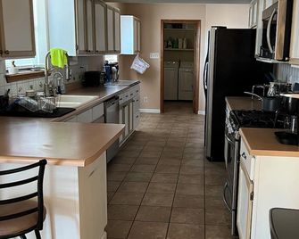 Comfortable home in Alamogordo - Alamogordo - Keittiö