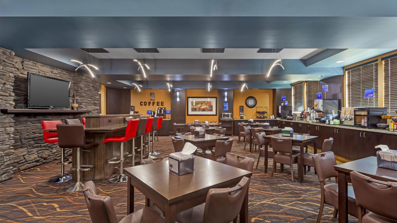 Best Western Bonnyville Inn & Suites