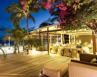 Holland House Beach Hotel - Philipsburg - Edificio