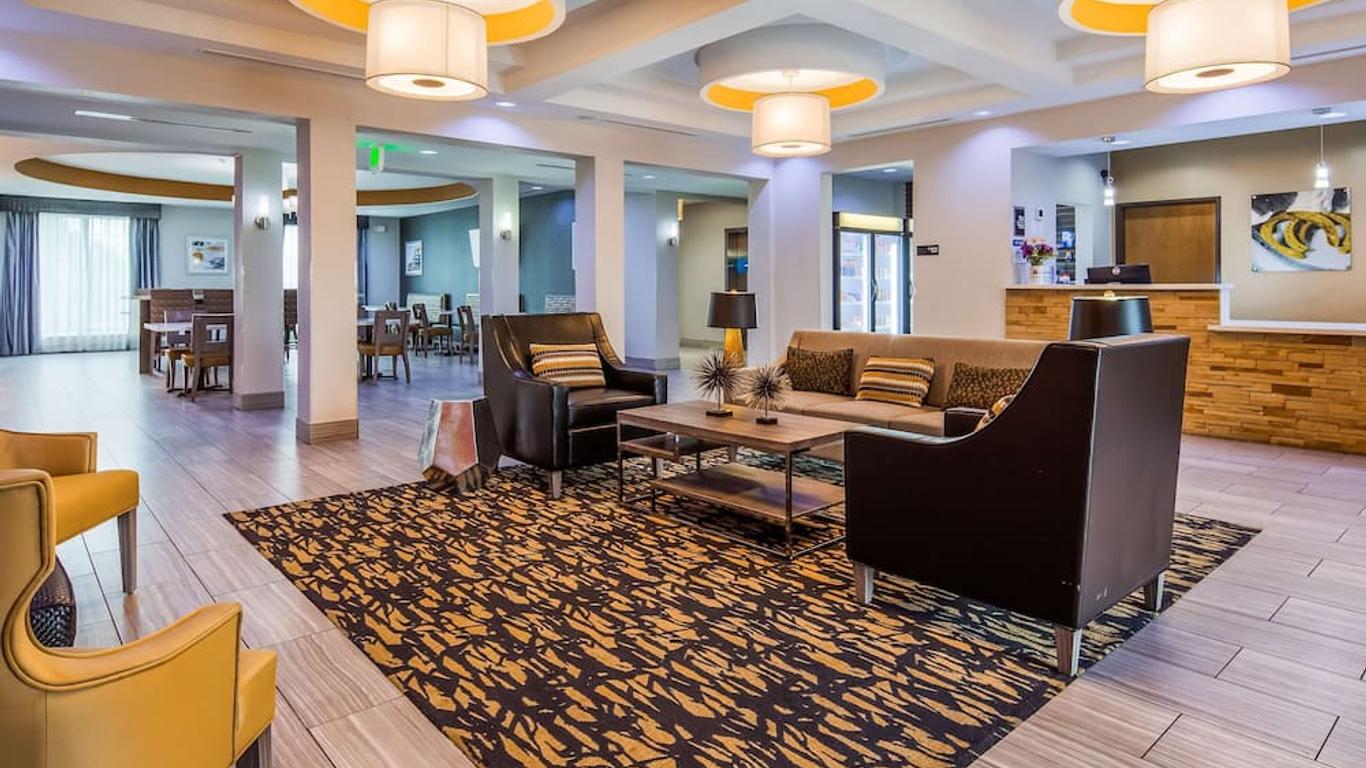 Best Western Plus Lampasas Inn & Suites