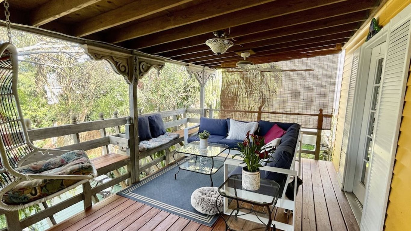 Madame Isabelle's House