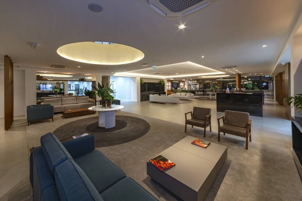 Laghetto Stilo Vita - גרמאדו - לובי