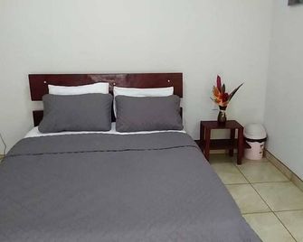 Hospedaje Rio Celeste Katira, Habitacion - Katira - Bedroom