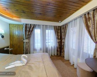 Hillden Lodge & Restaurant - Bran - Schlafzimmer