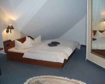 Villa Markersdorf - Claußnitz - Schlafzimmer