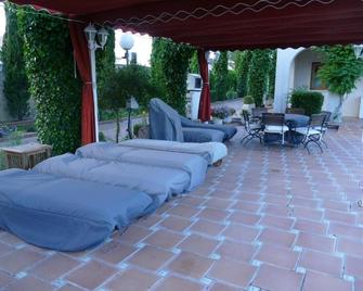Villamercedes I - Villamayor - Patio