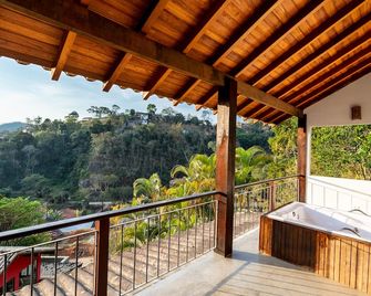 Pousada Golf Village - Petrópolis - Balcony