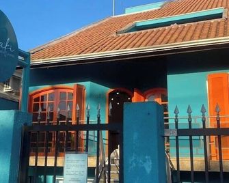 Meraki Hostel - Paranaguá - Building