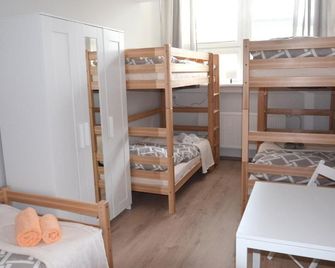Hostel Bratislava - ברטיסלבה - חדר שינה