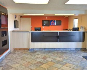 Motel 6 Jackson, Ms - Southwest - Jackson - Front desk