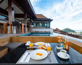 Andakiri Pool Villa Panoramic Sea View - Ao Nang - Balkón