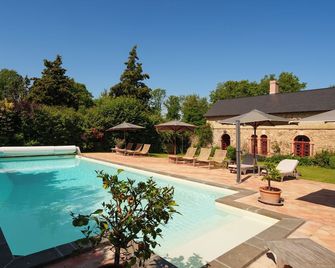 Château des Briottières - Champigné - Bazén