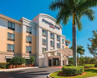 SpringHill Suites by Marriott Fort Myers Airport - Fort Myers - Bygning