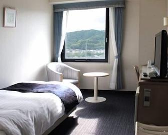 Hotel Verfort Hyuga - Hyuga - Bedroom
