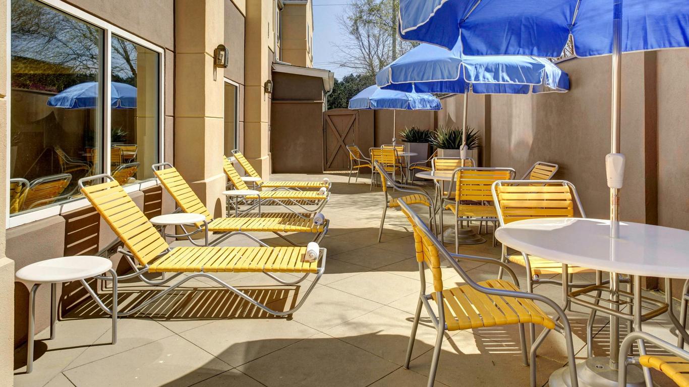 Fairfield Inn and Suites by Marriott Atlanta Suwanee