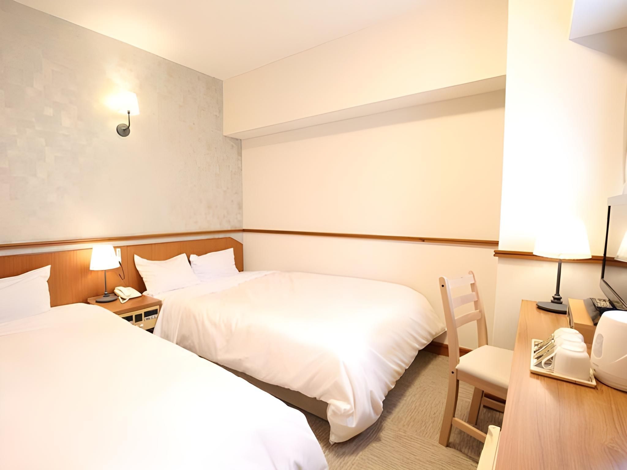 هوتل ناتشر ناجويا ساكاي