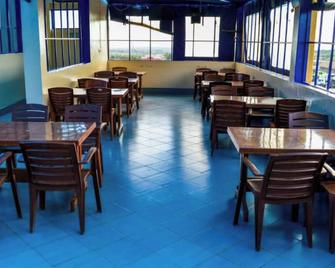 Konza City Tranzit Hotel - Katelembu - Restaurante