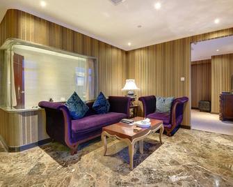 Tegoo Hotel - Xiamen - Living room