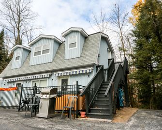 Lakeview Motel - Haliburton - Edificio