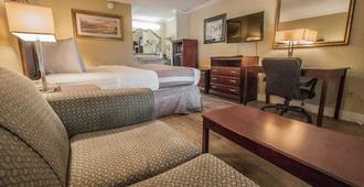 Days Inn by Wyndham Destin - Destin - Bedroom