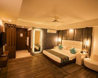 Krishna Valley Resort Vrindavan - Vrindavan - Slaapkamer