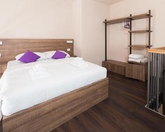 Diocletian Palace Experience - Split - Bedroom