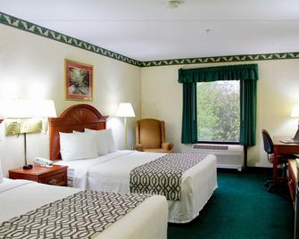 Grand Vista Hotel and Suites - Vonore - Bedroom