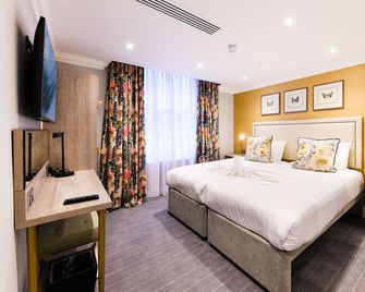 Byron Hotel - London