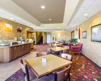 Quality Inn - Fairmont - Comedor