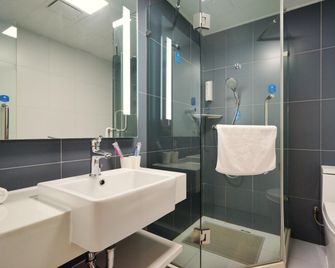 Hanting Hotel Shanghai Xujiahui East Nandan Road Branch - Shanghai - Bedroom