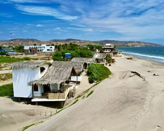 Beach loft hut with private steps onto the beach - Máncora - Playa