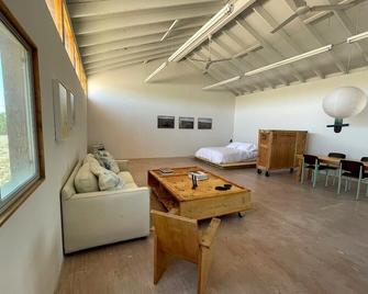 Artist Loft - Western Edge of Marfa - Marfa - Bedroom