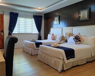 Marand Beach Resort - Bauang - Bedroom