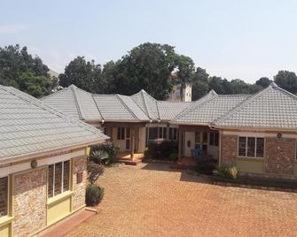 Prestige Resort Cottages - Entebbe