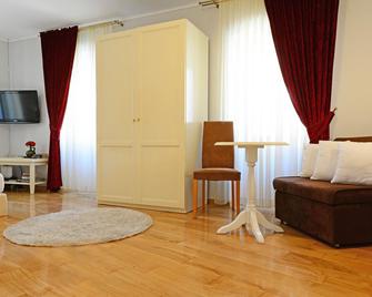 Tri Lava Luxury Living - Split - Wohnzimmer