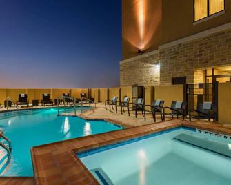 Courtyard by Marriott Houston Kingwood - Houston - Pool