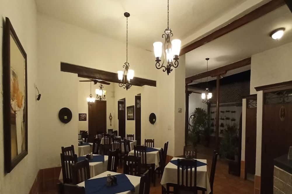 Hotel Casa Jerez - Buga - Restaurant